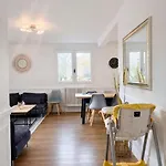 Grande Maison 160 M2 6 A 别墅