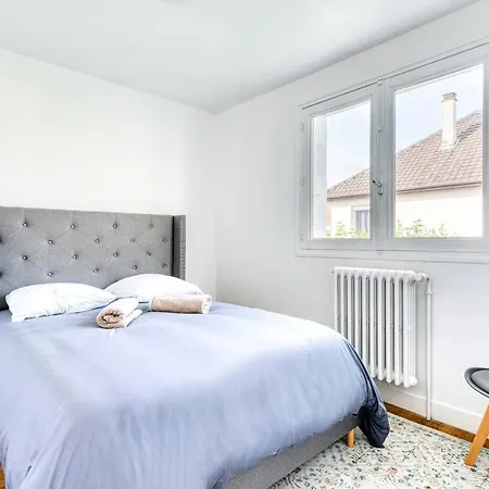 Grande Maison 160 M2 6 A * カーン