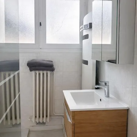 别墅 Grande Maison 160 M2 6 A 凯恩