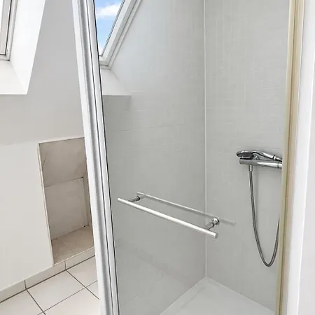 Grande Maison 160 M2 6 A *